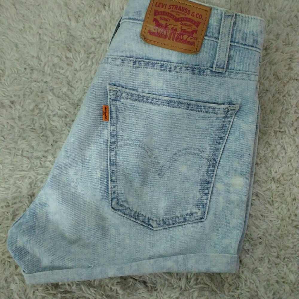Bleach Wash Vintage Levi's Shorts